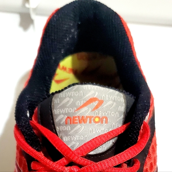 NEWTON GRAVITY PERFORMANCE RUNNING SHOES. MENS Sz:9.5 LIKE NEW. WORN A FEW TIMES - Picture 5 of 12